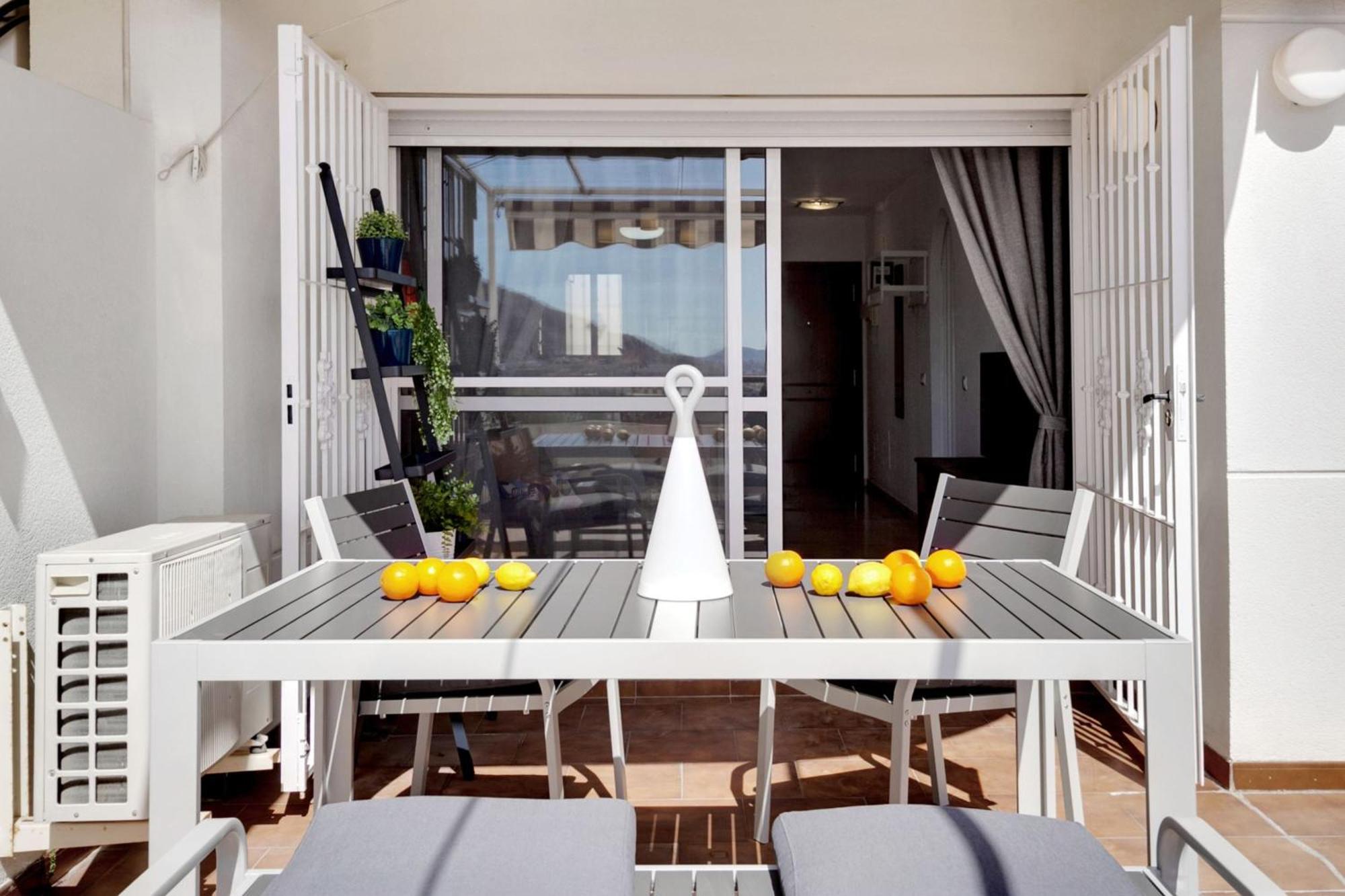 Del Parque Flats - Golf & Beach Terrace Málaga Dış mekan fotoğraf